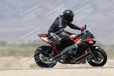 media/Apr-17-2025-Racers Edge (Thu) [[0a0c127f11]]/B Group/7-Session 5 (Turn 12 Inside Pans)/